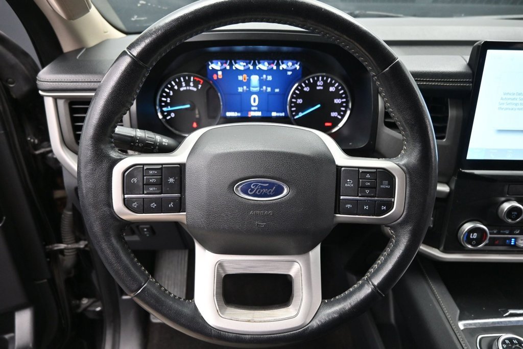 Certified 2022 Ford Expedition XLT RWD image 13