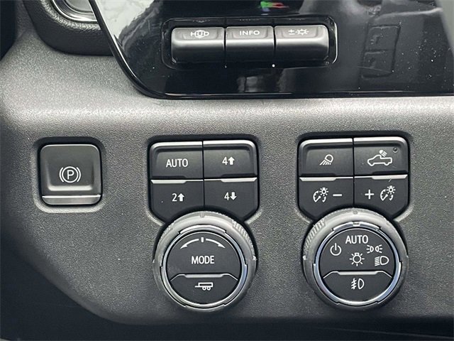 Used 2023 Chevrolet Silverado 1500 ZR2 w/ Technology Package image 28