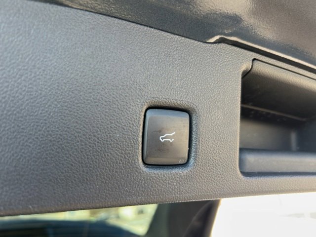 Certified 2022 Ford Escape Titanium w/ Titanium Elite Package image 27