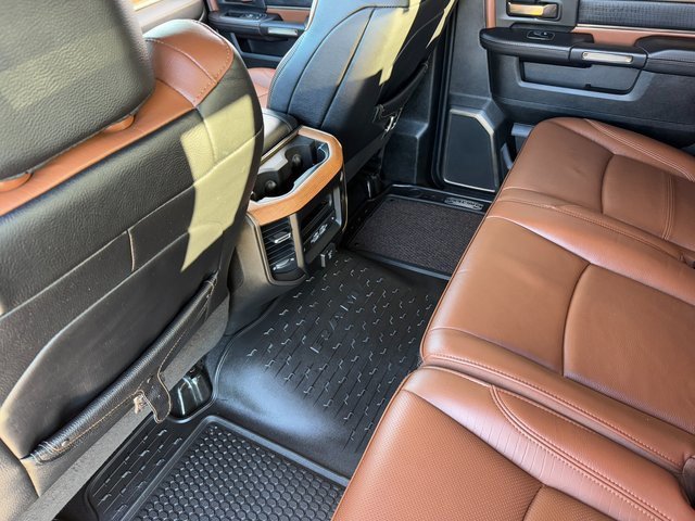 Used 2023 RAM 3500 Limited image 19