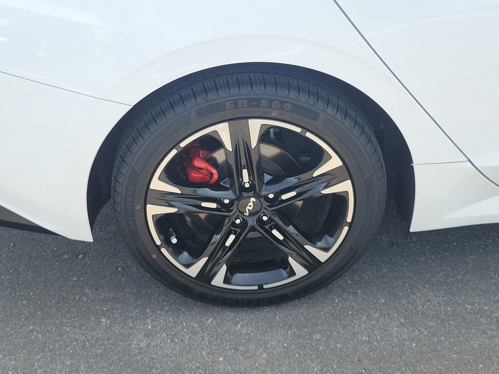 Used 2023 Kia K5 GT-Line w/ GT-Line Premium Package FWD image 3