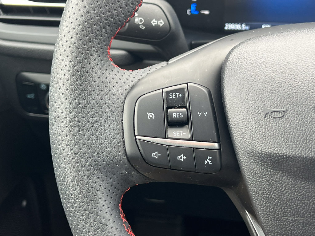Certified 2023 Ford Escape ST-Line AWD/4WD image 19