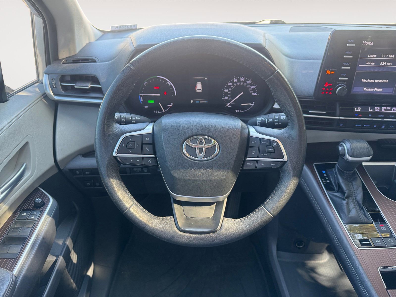 Used 2021 Toyota Sienna XLE image 12