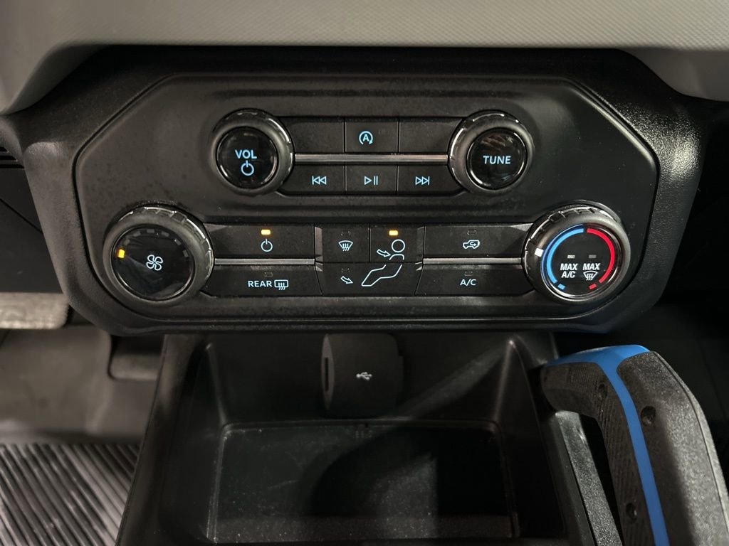 Certified 2021 Ford Bronco Black Diamond w/ Sasquatch Package AWD/4WD image 21