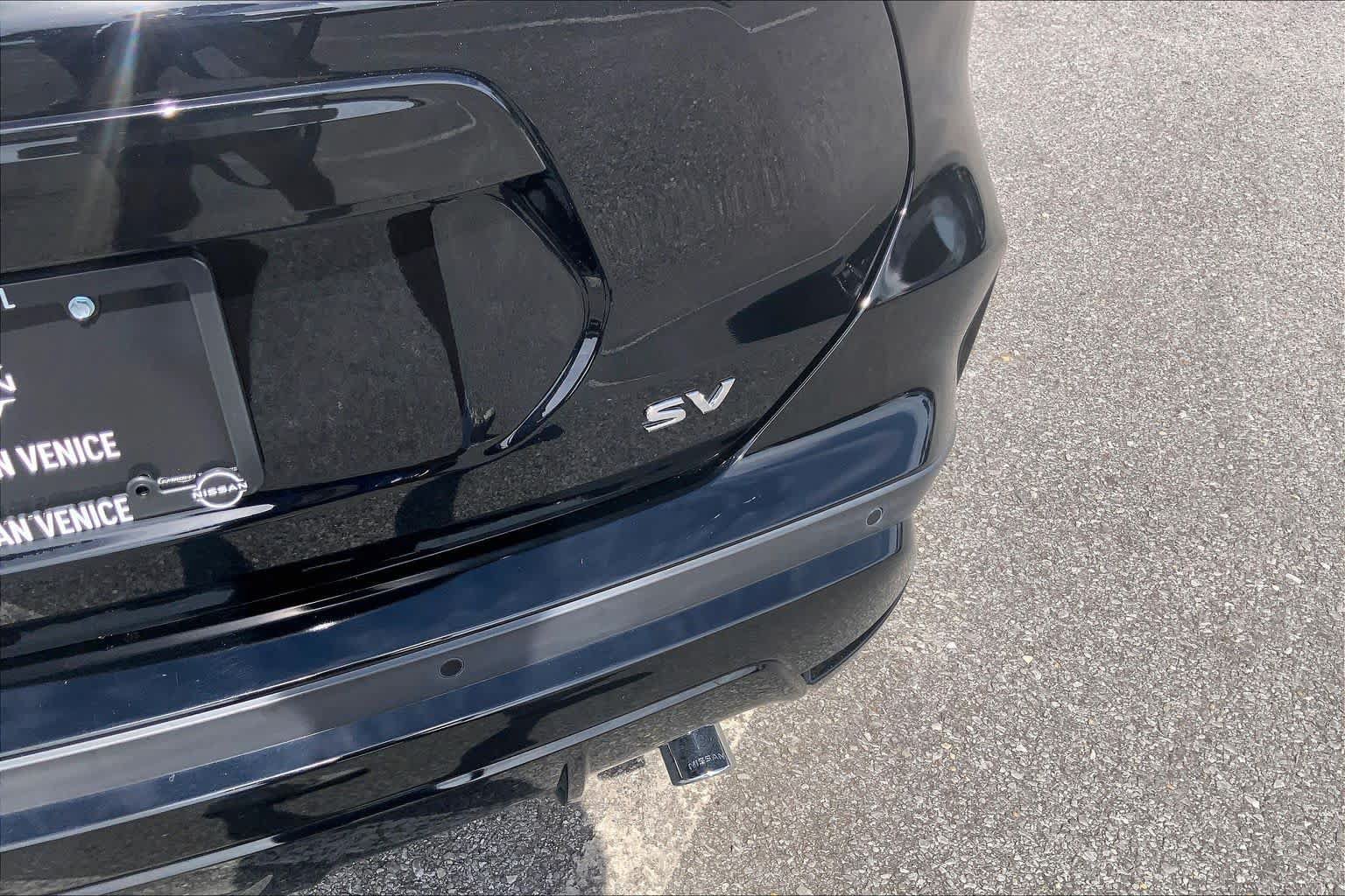 Used 2024 Nissan Kicks SV w/ Exterior Package FWD image 10
