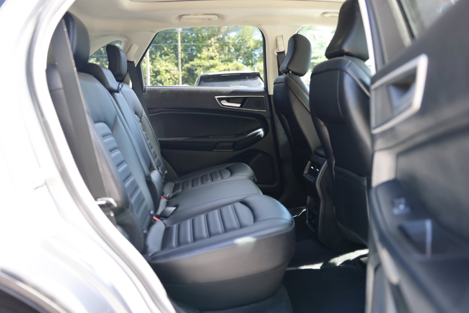 Certified 2024 Ford Edge SEL w/ Convenience Package AWD/4WD image 10