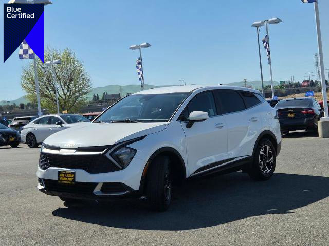 Used 2023 Kia Sportage LX image 1