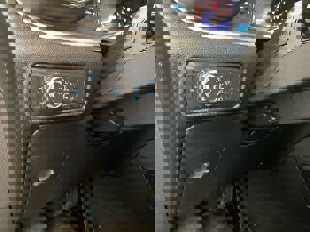 Certified 2022 Ford Explorer XLT w/ Equipment Group 202A image 19