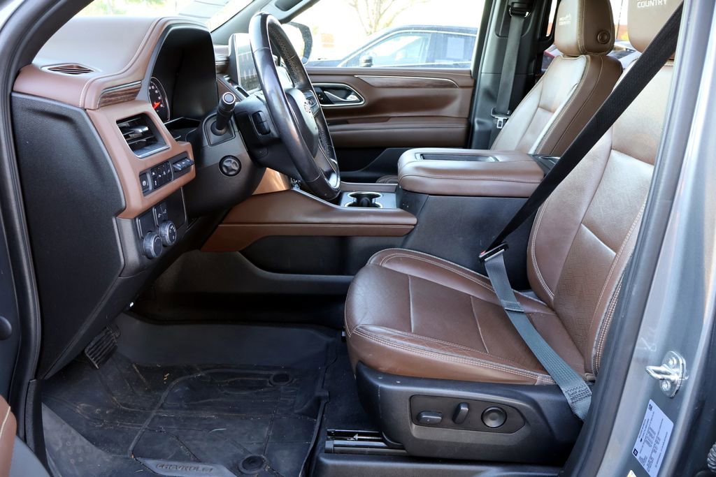Used 2021 Chevrolet Tahoe High Country RWD image 35