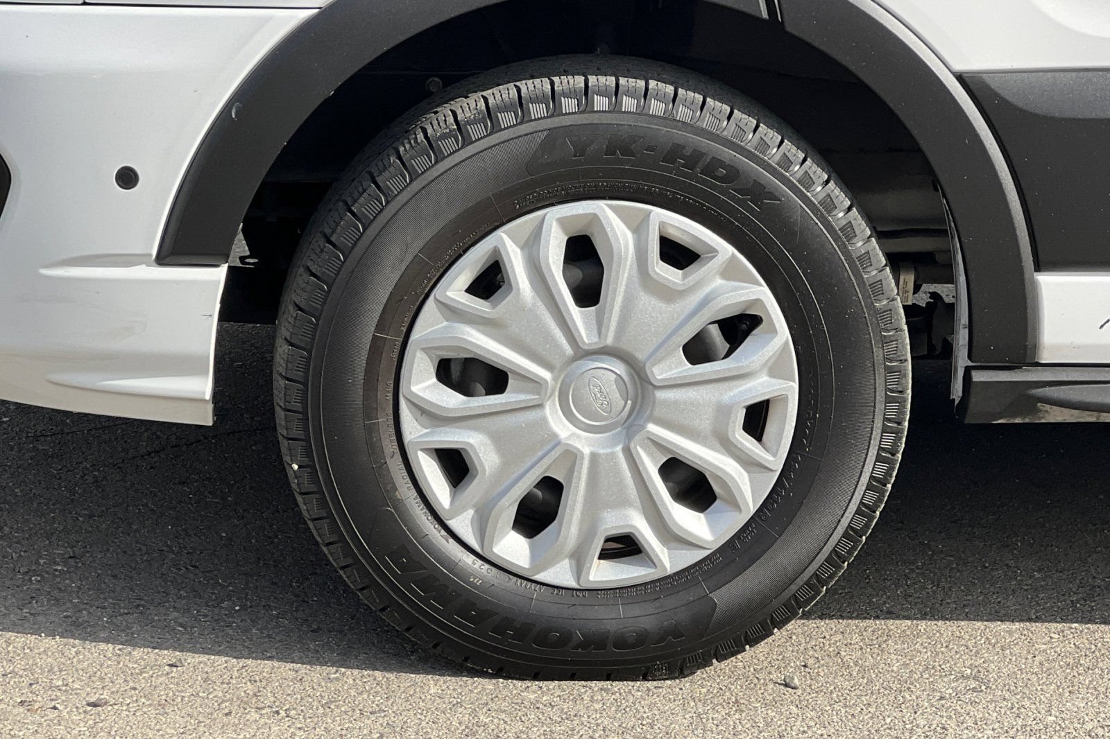 Certified 2024 Ford Transit 350 XLT RWD image 29
