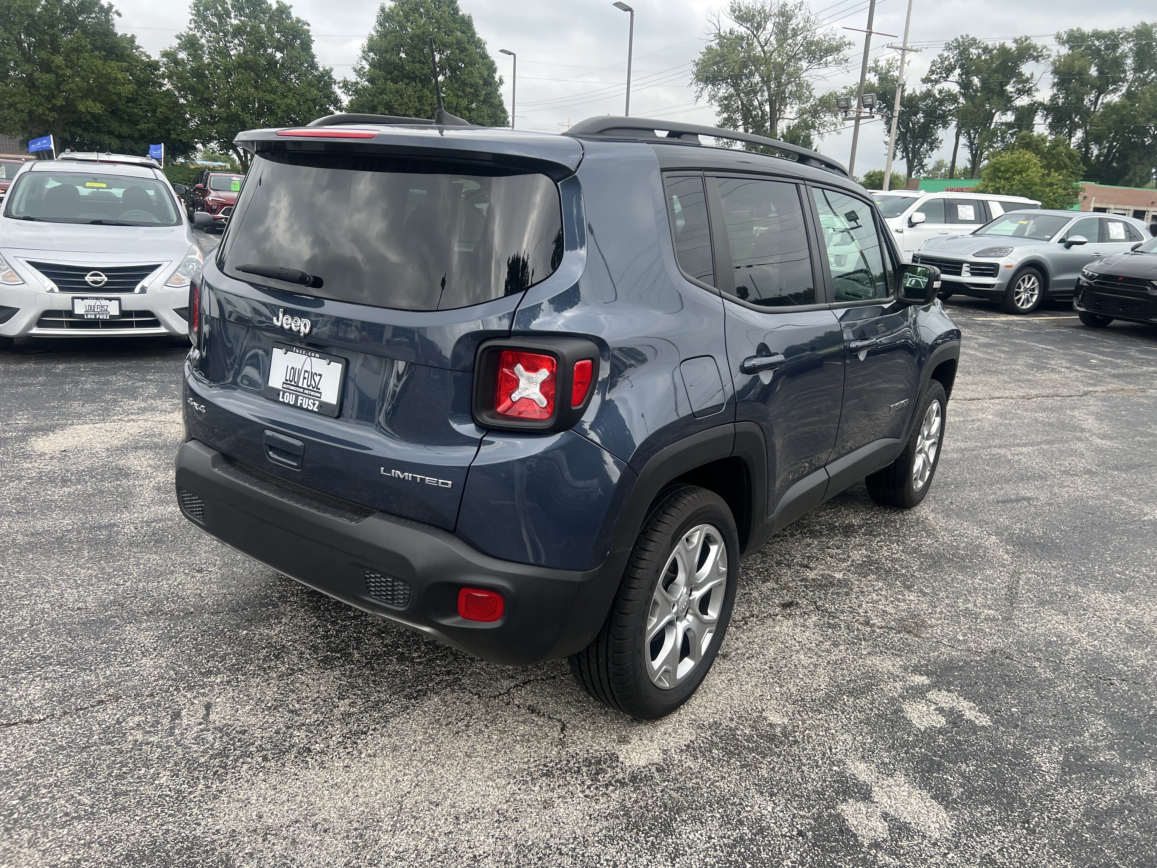 Used 2023 Jeep Renegade Limited AWD/4WD image 7