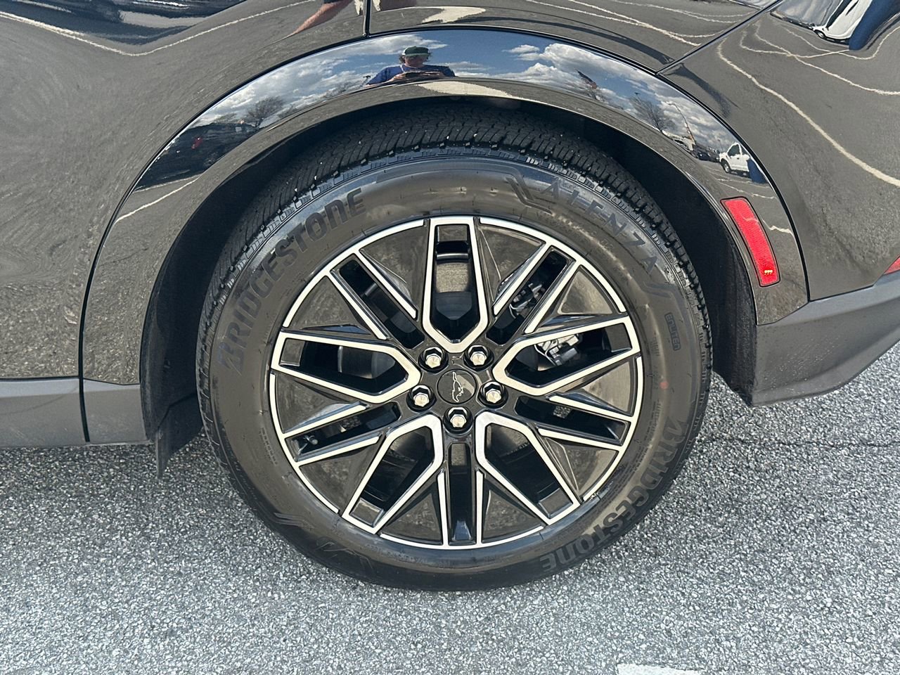 Certified 2025 Ford Mustang Mach-E Premium image 23