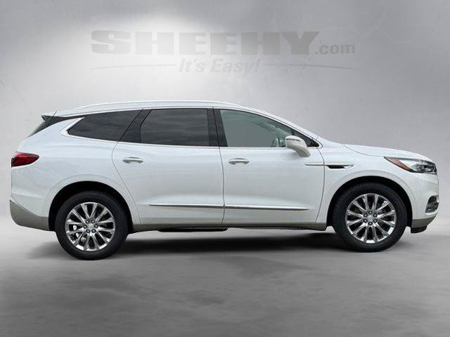 Used 2018 Buick Enclave Premium w/ Trailering Package AWD/4WD image 10