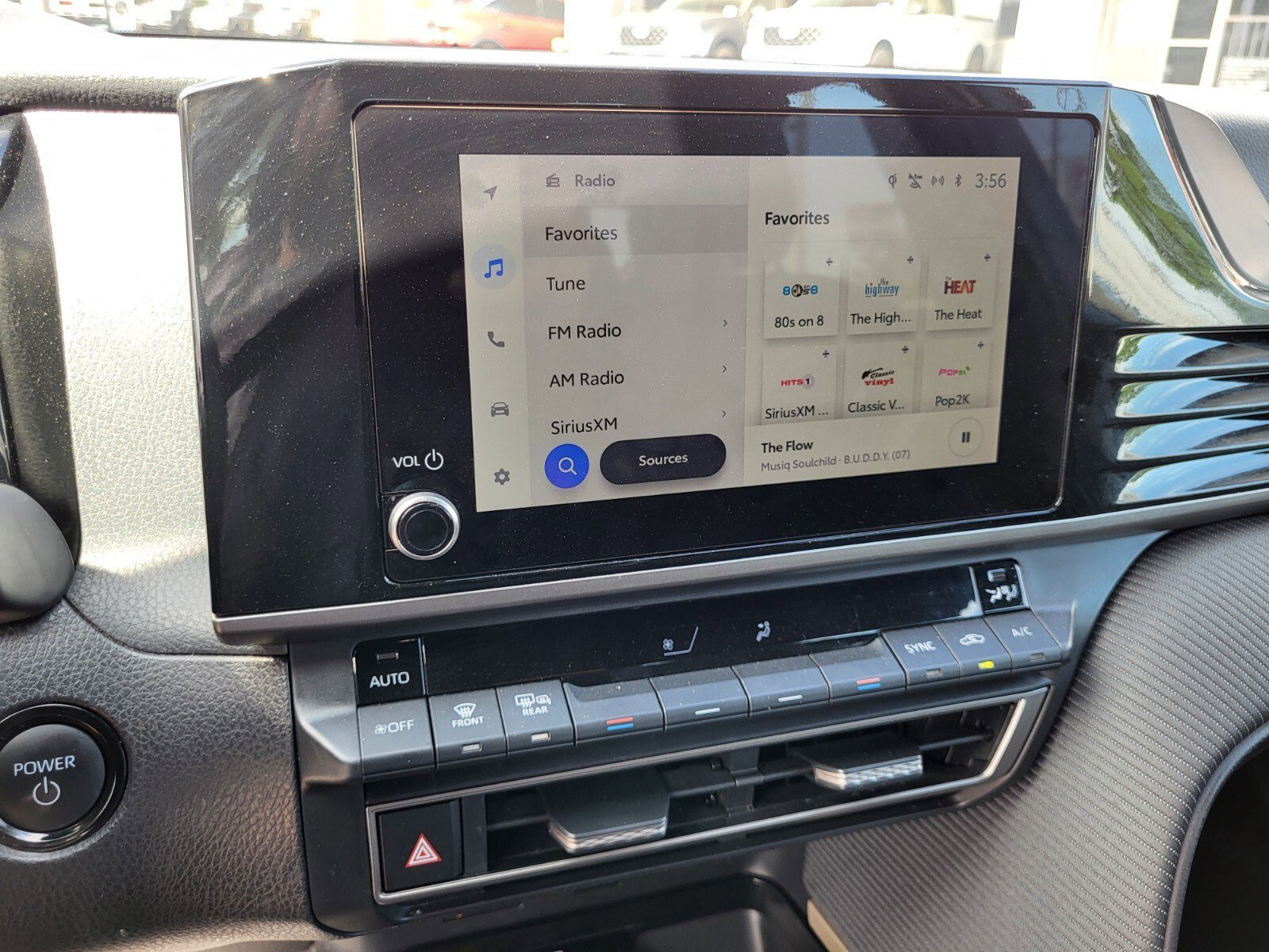 Used 2025 Toyota Camry SE image 20