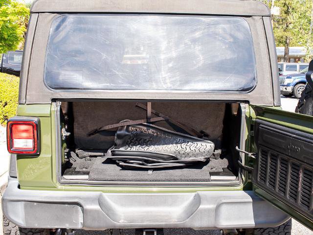 Used 2021 Jeep Wrangler Sport image 21