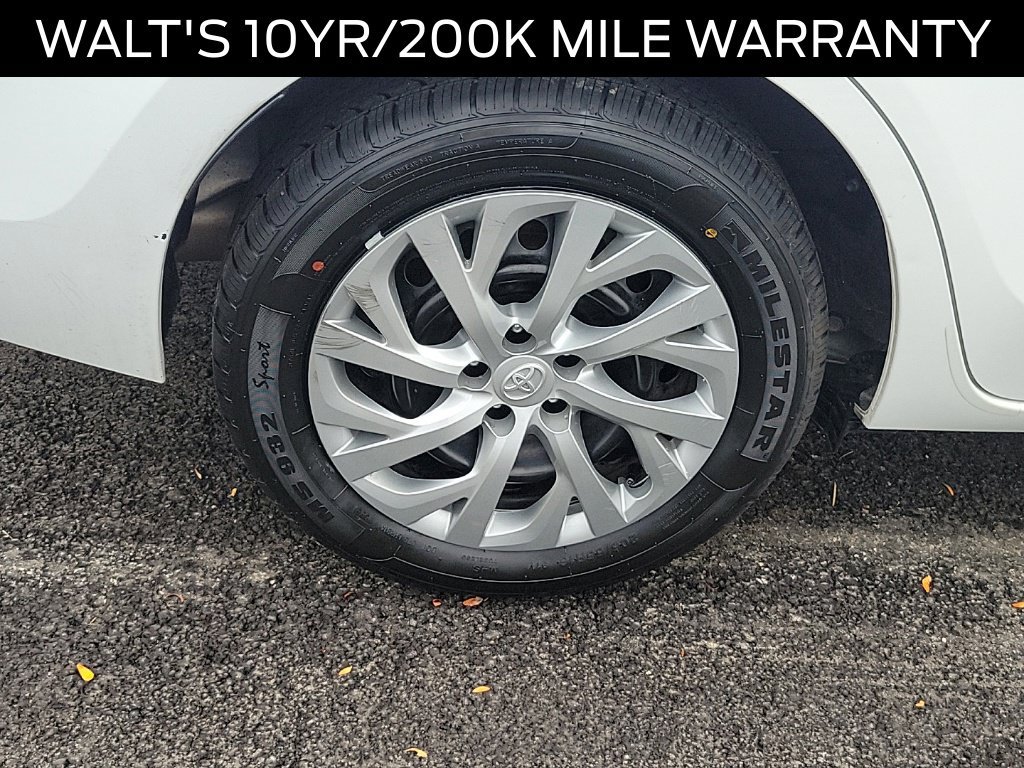 Used 2019 Toyota Corolla LE FWD image 5
