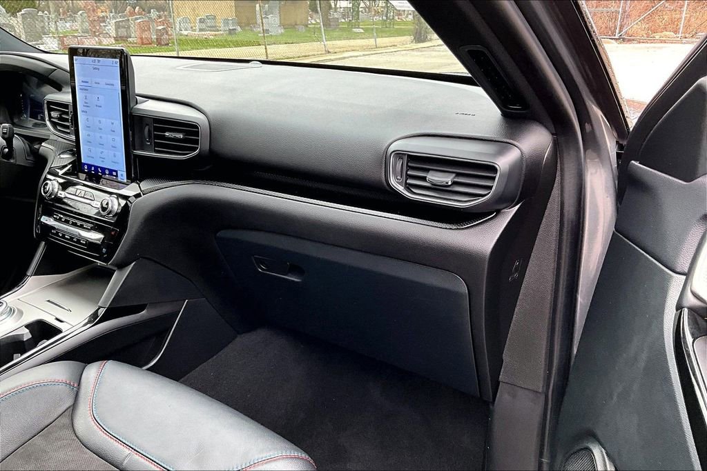 Certified 2024 Ford Explorer ST w/ Equipment Group 401A image 15
