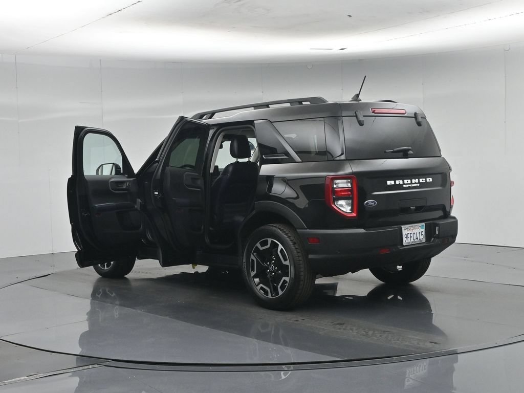 Certified 2023 Ford Bronco Sport Outer Banks AWD/4WD image 37