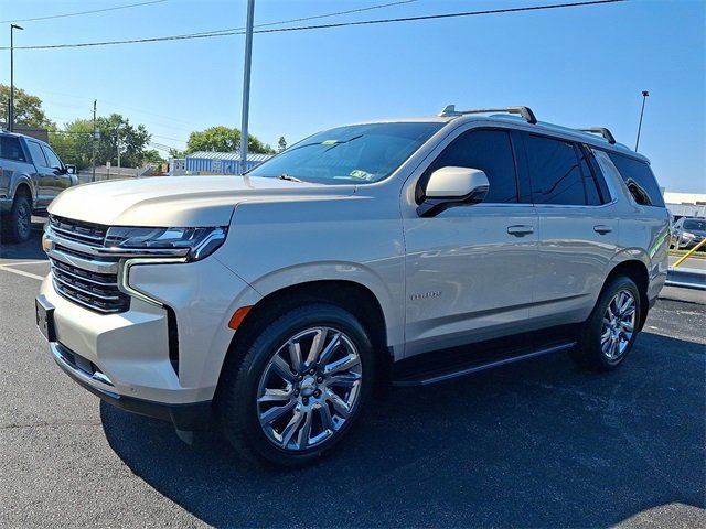 Used 2021 Chevrolet Tahoe LT w/ Luxury Package image 6