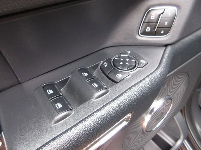 Certified 2023 Ford Expedition XLT image 11