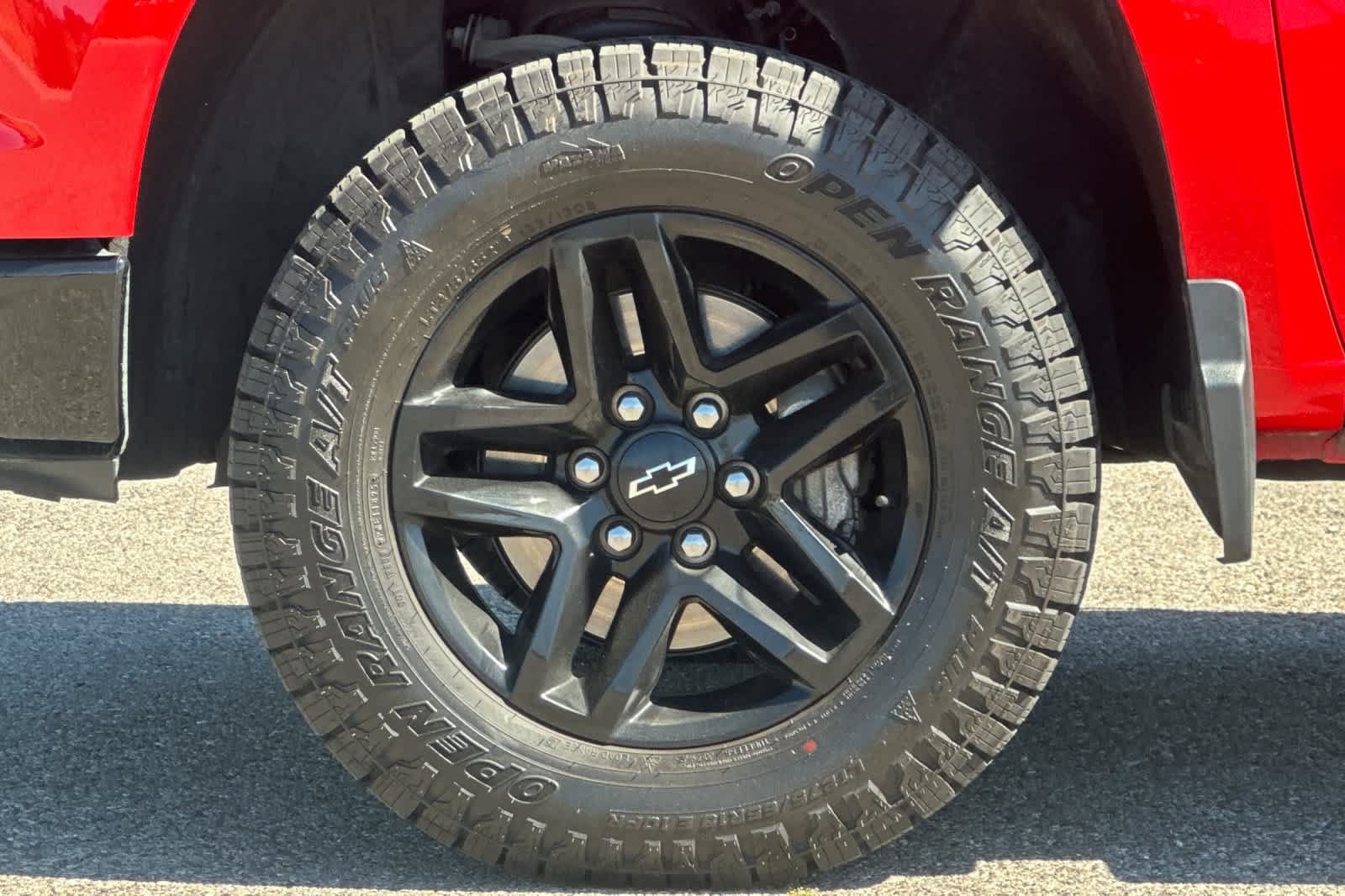 Used 2022 Chevrolet Silverado 1500 LT Trail Boss AWD/4WD image 26