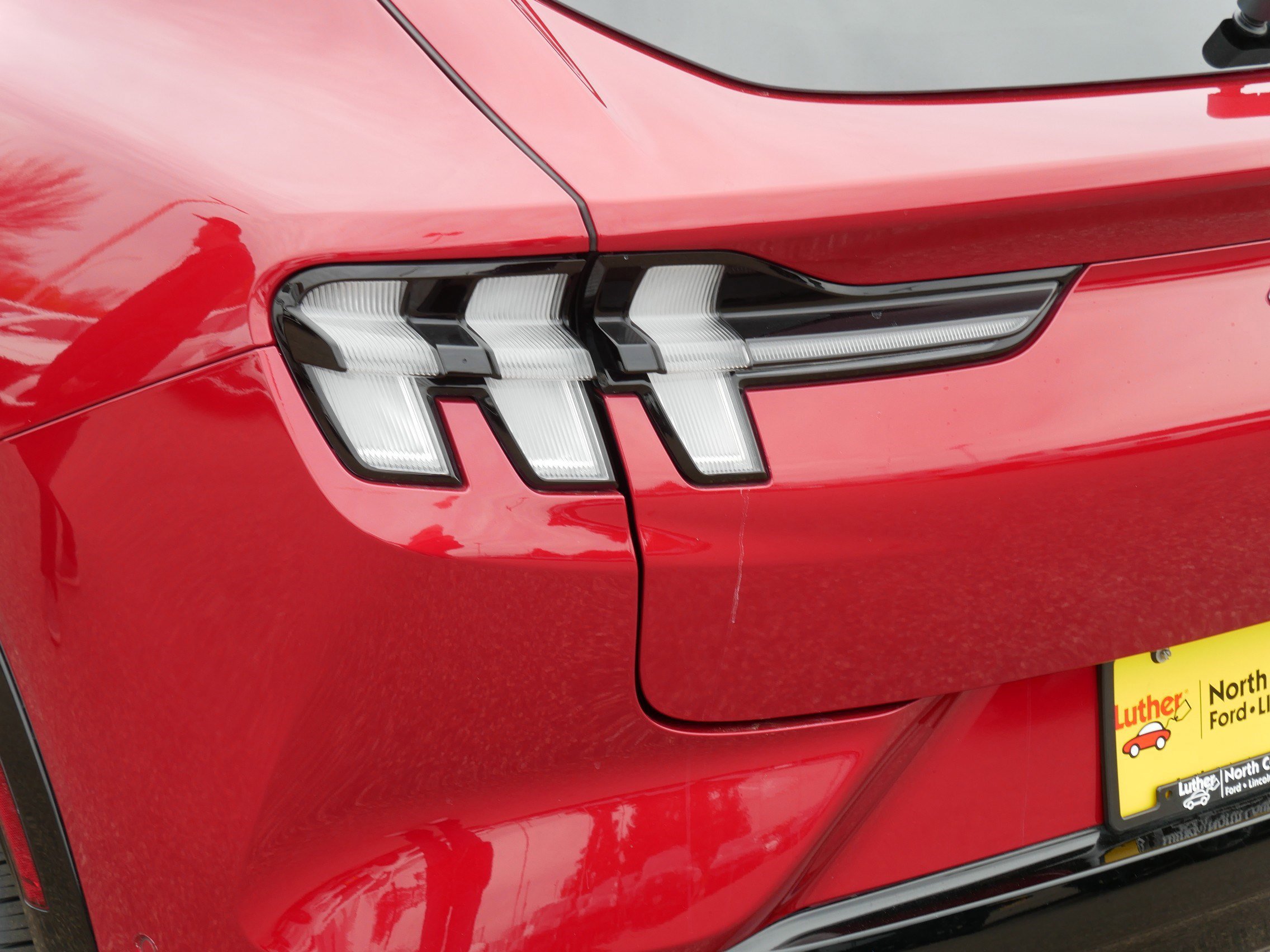 Certified 2022 Ford Mustang Mach-E Premium image 17