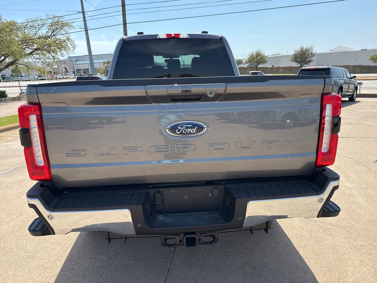 Certified 2025 Ford F250 Lariat w/ Chrome Package image 4