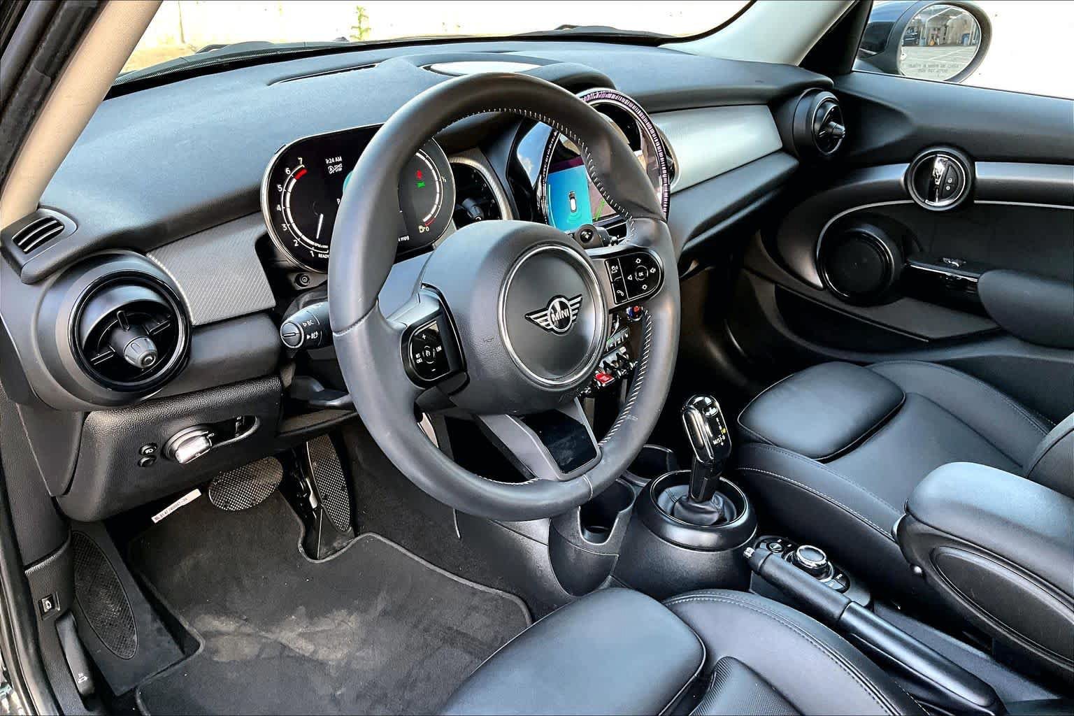 Used 2024 MINI Cooper S FWD image 18