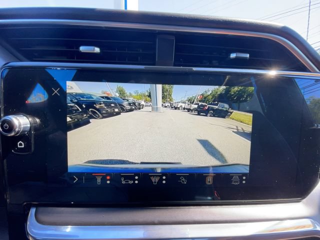 Used 2024 GMC Sierra 3500 Denali Ultimate AWD/4WD image 23