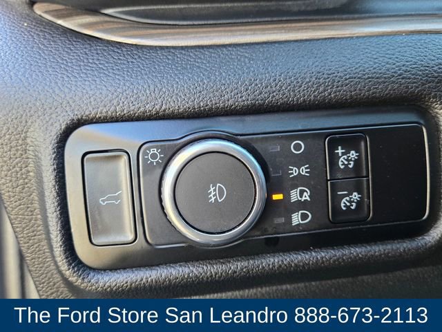 Certified 2023 Ford Explorer Limited image 24