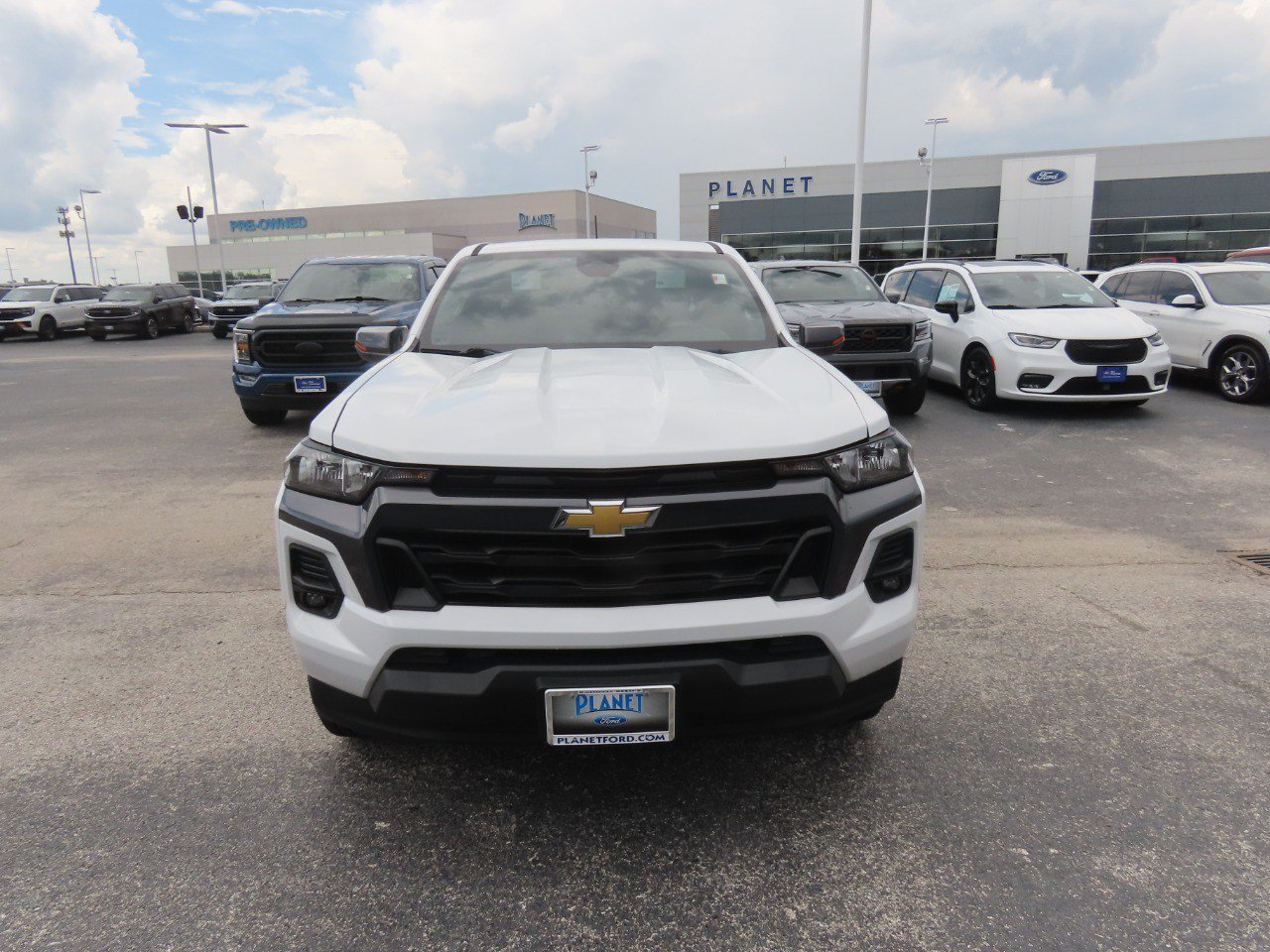 Used 2024 Chevrolet Colorado LT w/ LT Convenience Package RWD image 5