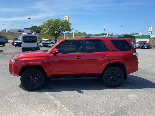 Used 2023 Toyota 4Runner SR5 Premium w/ Moonroof Package image 2