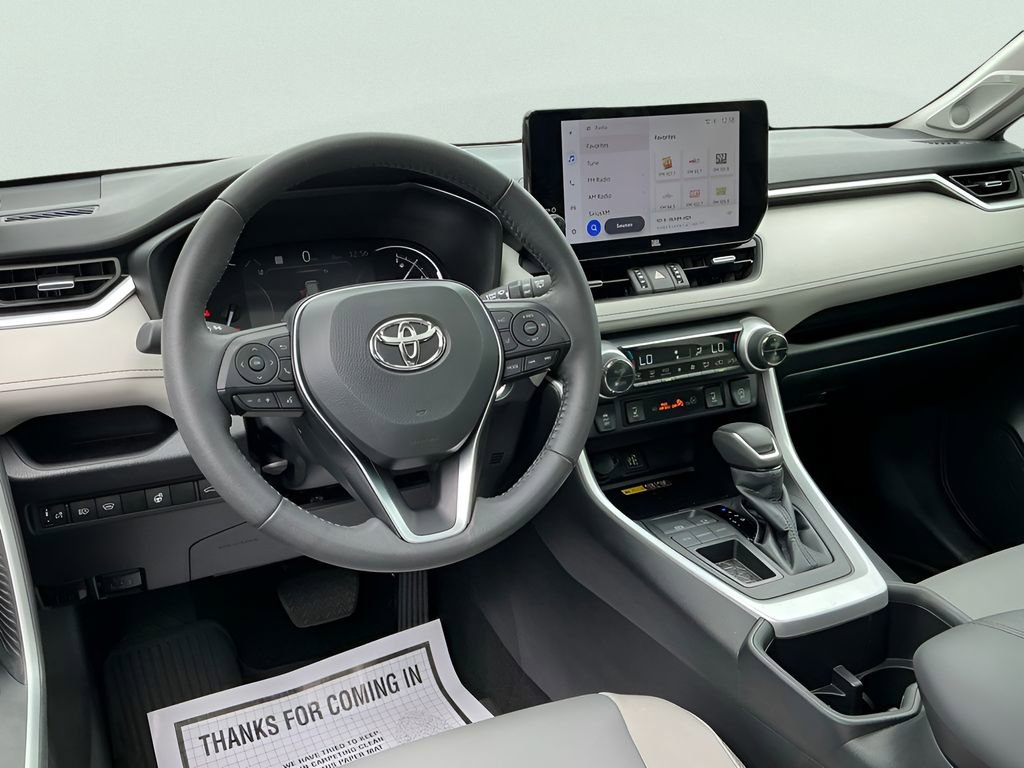 Used 2023 Toyota RAV4 XLE Premium FWD image 23