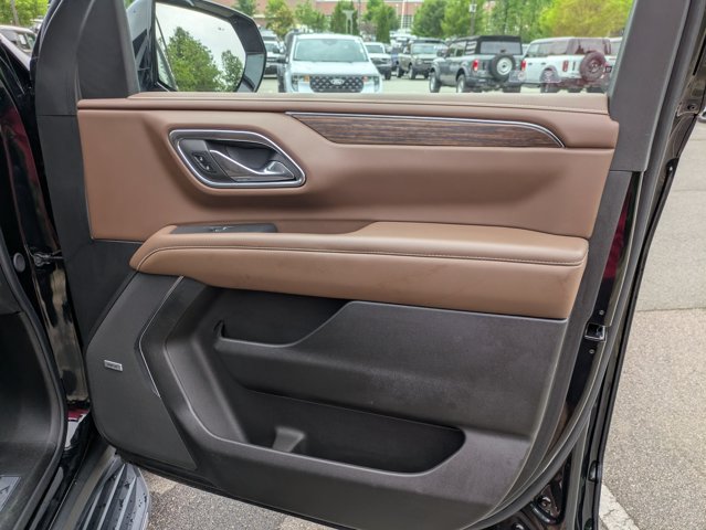 Used 2024 Chevrolet Tahoe High Country w/ Max Trailering Package AWD/4WD image 40