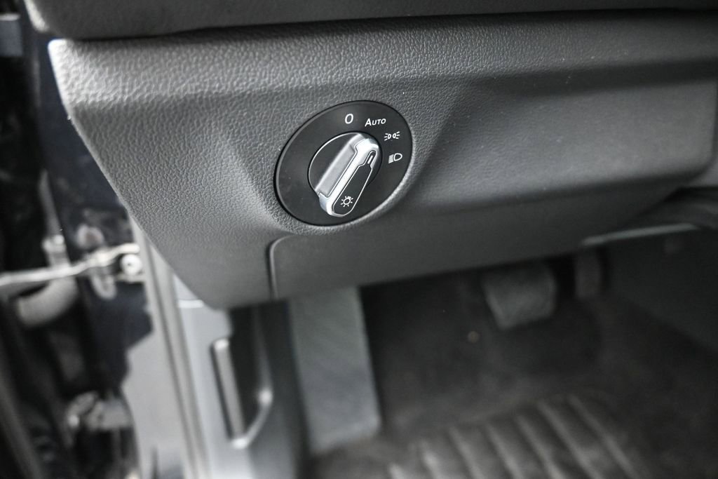 Used 2025 Volkswagen Jetta S FWD image 13