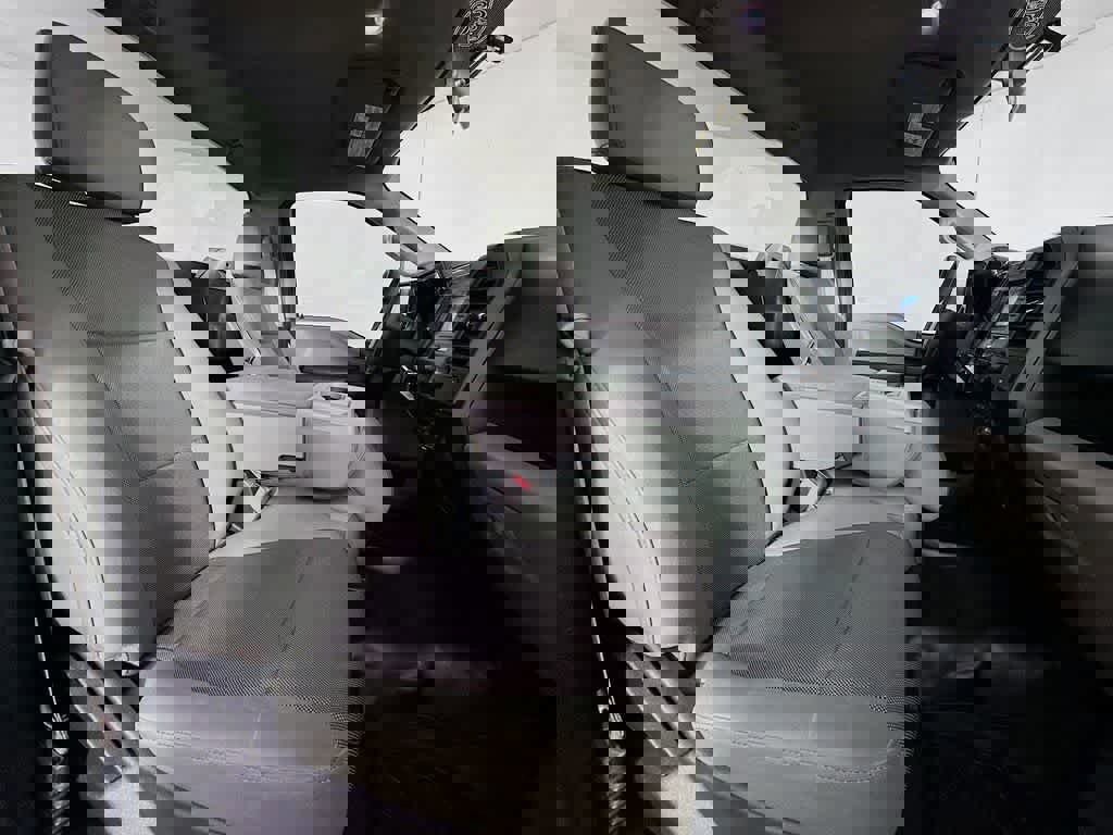 Certified 2017 Ford F150 XL w/ Equipment Group 101A Mid image 16