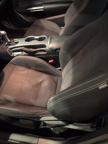 Certified 2020 Ford Mustang Coupe image 2