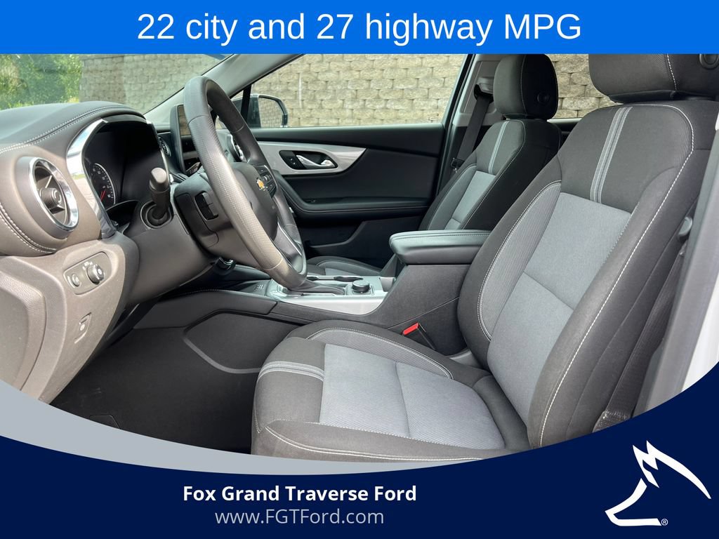 Used 2023 Chevrolet Blazer LT w/ Convenience Package AWD/4WD image 4