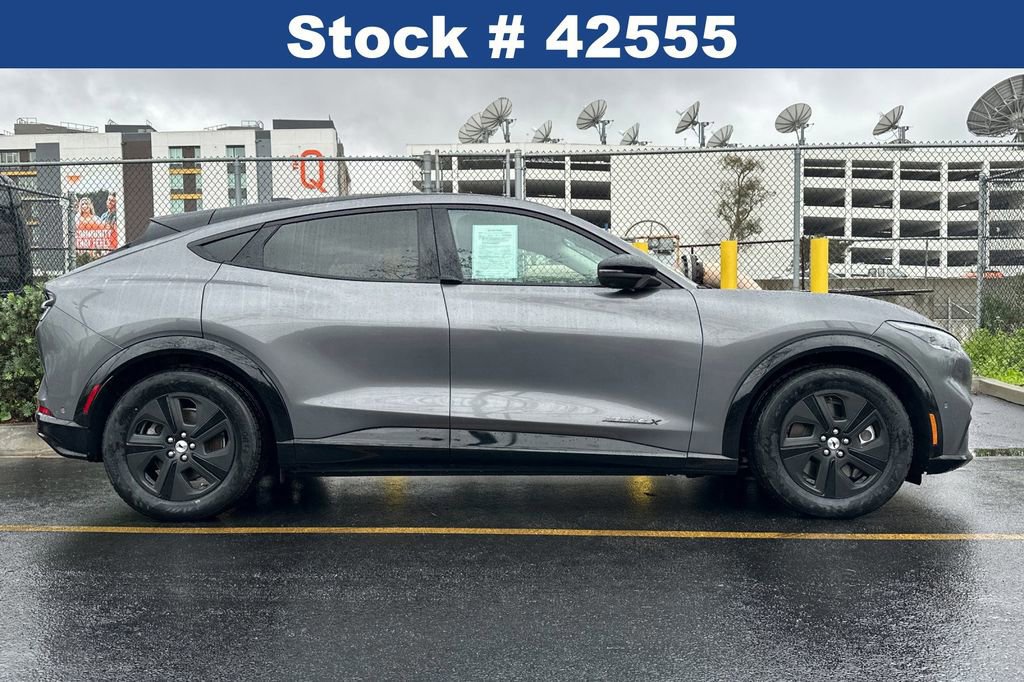 Certified 2021 Ford Mustang Mach-E California Route 1 image 3