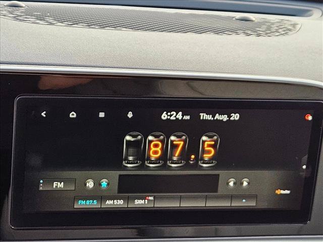 Used 2022 Hyundai Palisade SEL w/ Premium Package FWD image 11