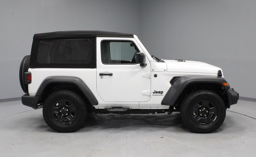 Used 2024 Jeep Wrangler Sport AWD/4WD image 11