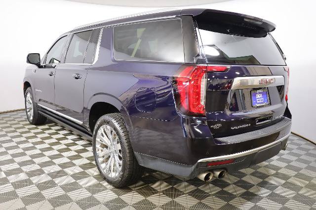 Used 2021 GMC Yukon XL Denali w/ Denali Premium Package AWD/4WD image 7