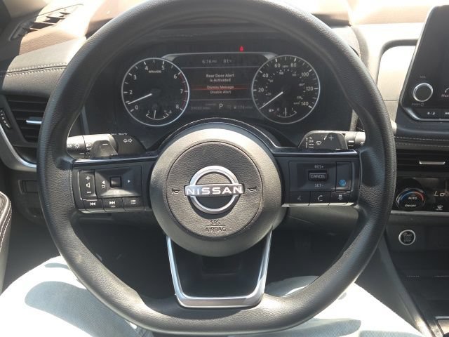 Used 2023 Nissan Rogue SV FWD image 33