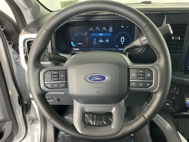 Certified 2025 Ford F450 Lariat w/ FX4 Off-Road Package image 19