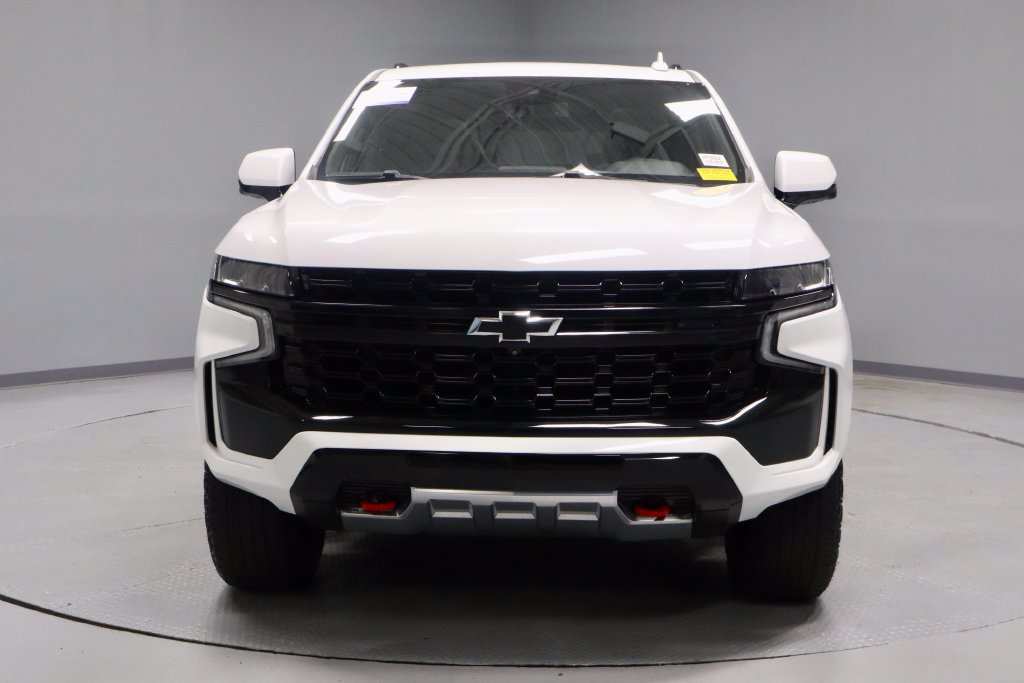 Used 2024 Chevrolet Tahoe Z71 w/ Luxury Package AWD/4WD image 6