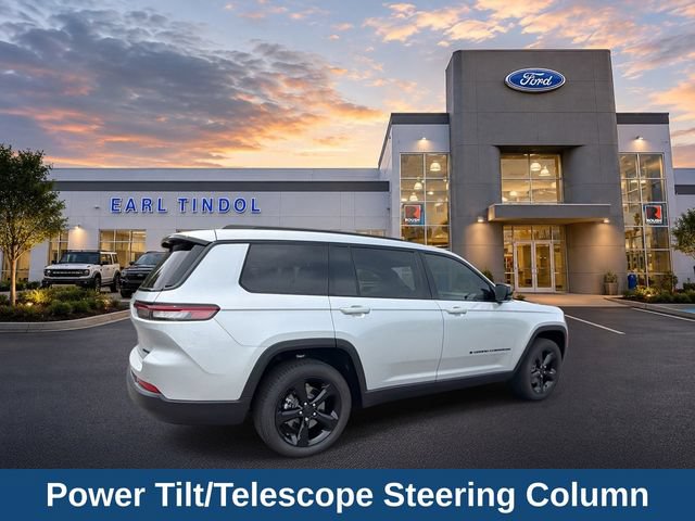 Used 2025 Jeep Grand Cherokee L Limited w/ Luxury Tech Group II AWD/4WD image 8