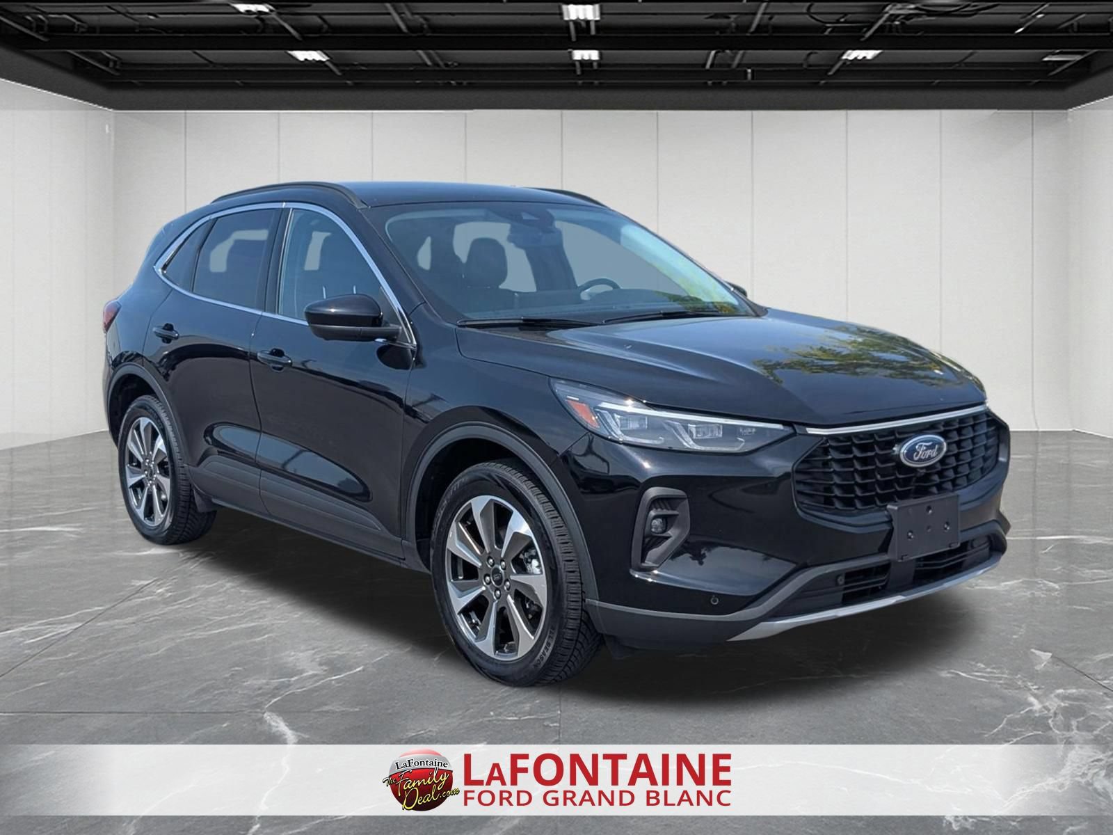 Certified 2024 Ford Escape Platinum AWD/4WD image 7