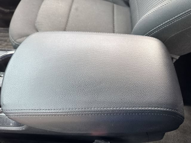 Certified 2018 Ford Explorer XLT w/ Equipment Group 201A FWD image 21