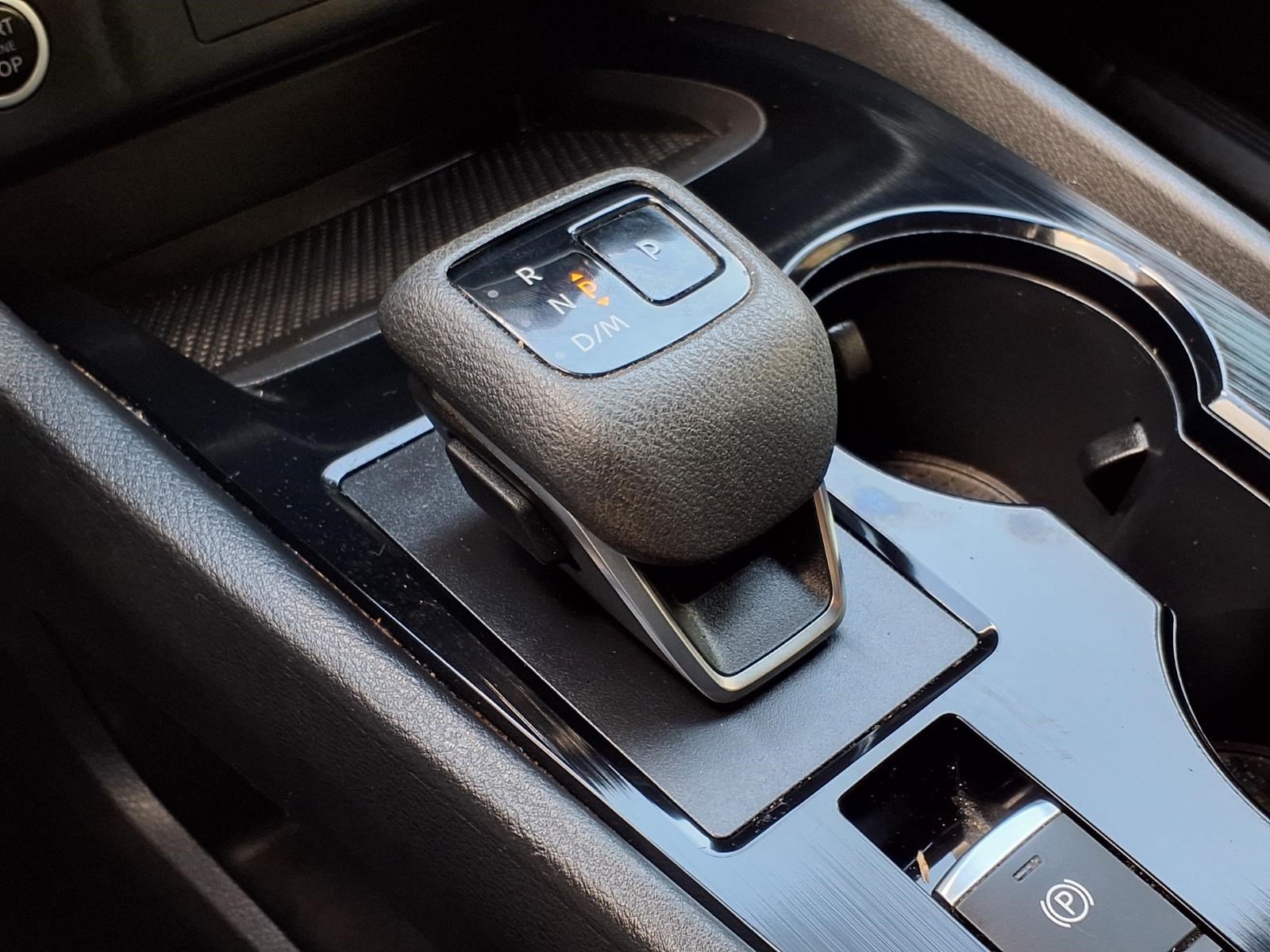 Used 2023 Nissan Rogue SV FWD image 19