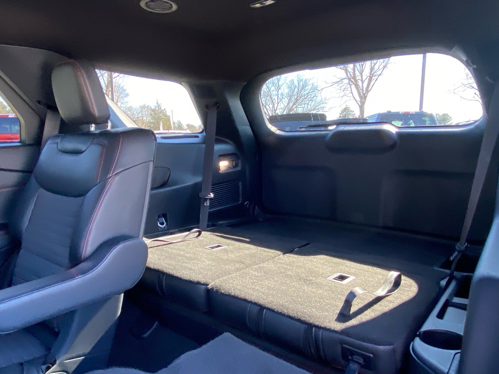 Certified 2025 Ford Explorer ST-Line image 21